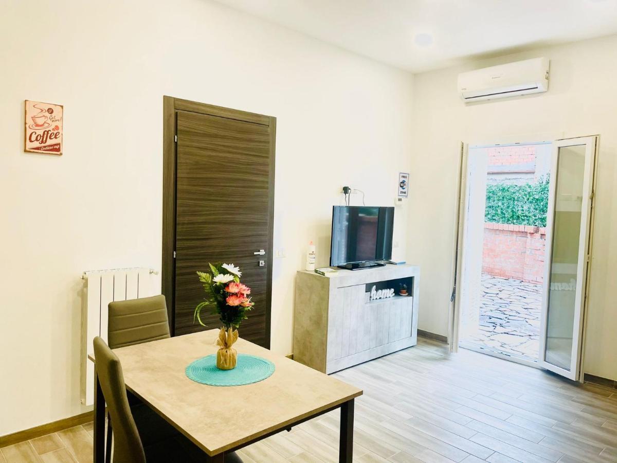 Holiday Home Roma Lacasadivalentina Buitenkant foto